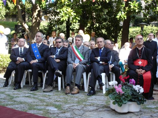 Bertone, con l'ex Prefetto Romano, Veardo, Costa e Tizzoni uomo di fiducia della Vincenzi
